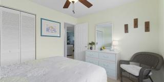 16881 Davis Road Gallery 11