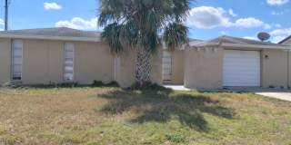 Charming 2BR / 2BA home with 1,455 sq ft of living space just minutes from the Gulf of America! Gallery 1