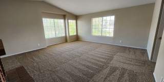 Gorgeous 4 Bedroom corner lot home Gallery 45