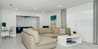 363 HARBOR DR Gallery 4