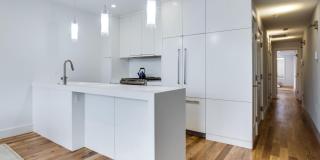 254 15TH Street SE unit: 4 Gallery 1