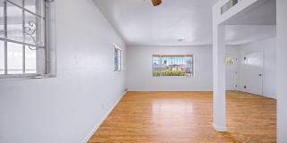 2531 E 19Th Street Gallery 6