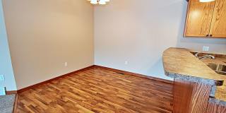 4 Bedroom Townhome! Gallery 7