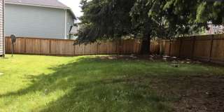 $500 OFF First 2 Months – Spacious 4BR/3BA Home with BRAND-NEW Carpet Throughout, Fenced Yard & 2-Car Garage in Tigard! Gallery 4
