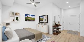 Poplar Place Gallery 13