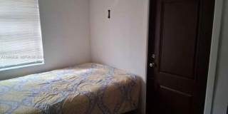 7167 SW 43rd St Gallery 1