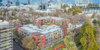 Fremont Mews Gallery 18