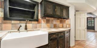 2378 Glenwood Drive NE Gallery 19