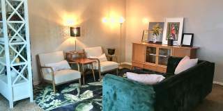 3 bedroom / 2 bath upstairs unit in Hillcrest Gallery 1