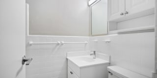 Dominion Plaza Gallery 20