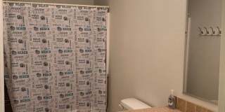 WINTER RENTAL -- 3 Bedroom 2 Bath Home Gallery 20