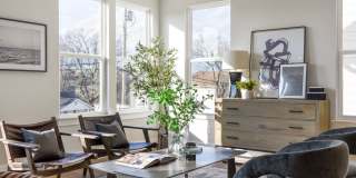 Beautiful Charlotte Park Townhome With Two Car Garage Gallery 7