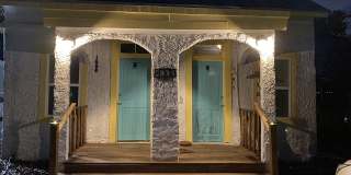 1009 Gillespie Street Gallery 21