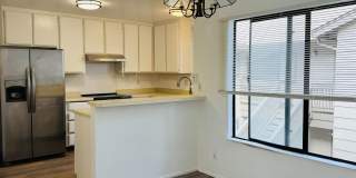 2 Bedroom Hercules Condo Gallery 9