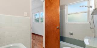 3 BR/ 2 BA Mid Century Modern Home/Fenced Yard/Lawn Care Included Gallery 20