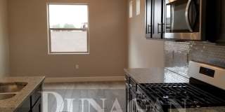 Gorgeous, 4 Bedroom/2 Bath in Martin Farms Subdivision Gallery 7