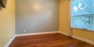 1704 TALL TREE Drive E Gallery 18