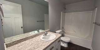 3 Bedroom 2 Bathroom Condo in Springville! Gallery 6