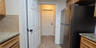5705 Mandalay Gallery 14