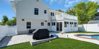 558 Central Avenue Gallery 27