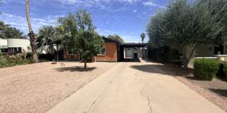 908 E Coronado Rd Gallery 2