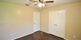 321 Briar Oaks Drive Gallery 13