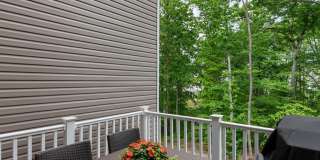 2552 BUCKTHORN Drive Gallery 16