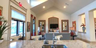 Anatole on MacArthur Gallery 23