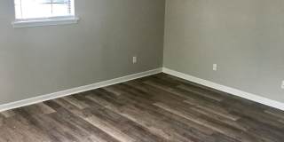 Adorable 3 Bedroom home Convenient to Downtown Durham Gallery 11