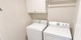 SPACIOUS 3BED/3/5BATH/2GARAGE TOWNHOME - 6040 24th Street Gallery 10