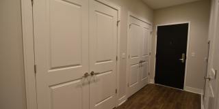 3833 N Broadway Gallery 174