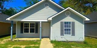 1632 Lexington Cir Gallery 1