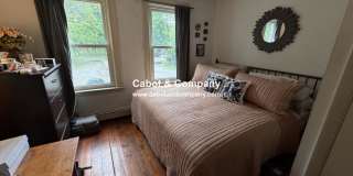 24 Mead St. Gallery 5