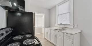 Large 3BR/1BA Downtown House For Rent Gallery 9