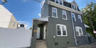 Fully Renovated and Modern 3-Bedroom, 1-Bathroom Rental Home in Center City Allentown, Gallery 1
