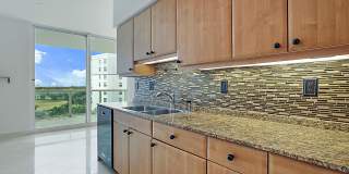 500 SE Mizner Boulevard unit: A608 Gallery 21