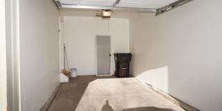 Two Bedroom Near The Powers Corridor Gallery 27