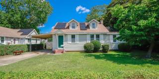 Cape Cod with huge yard-Move in Now Cape Cod with huge yard-Move in Now Gallery 32