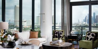 The Driscoll at River Oaks Gallery 13