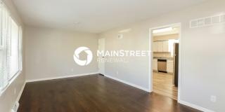 4135 North Spruce Avenue Gallery 4