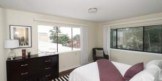 660 Clipper Gallery 18