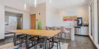 121 Larchmere Gallery 18
