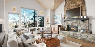 18 Edgewood Lane Gallery 3
