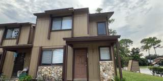100 E Baywood Square Gallery 1