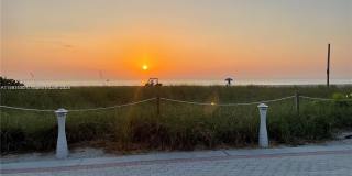 5313 Collins Ave Gallery 21