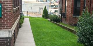 209 West Fifth Avenue Gallery 18