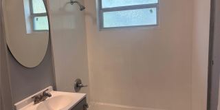 1365 11th Street Gallery 17