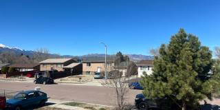 4 Bed / 2 Bath Home with Finished Basement  Fenced Yard – Colorado Springs Gallery 1