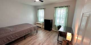 546 N 11th St | Cozy Townhouse in Friendly Reading Neighborhood with Off-Street Parking Gallery 21