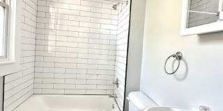 Xavier & UC Students - 2026-2027 School Year - Spacious House with Backyard and Deck! Gallery 4